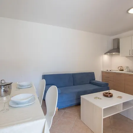 Apartment Apartmani Svjetionik